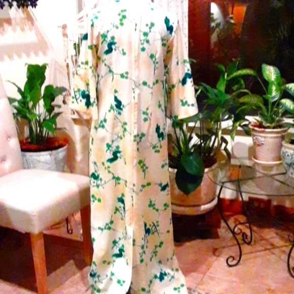 Shangri-la-la-LA! - Picture 5 of 6